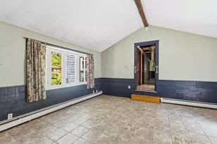 12 Crescent Cir, Pelham, NH 03076 - Photo 15