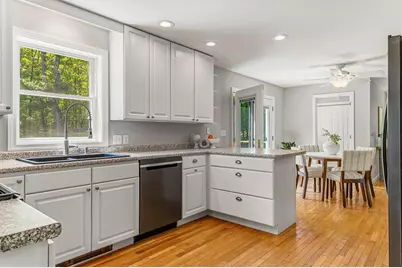 137 Ash Swamp Road, Newmarket, NH 03857 - Photo 11
