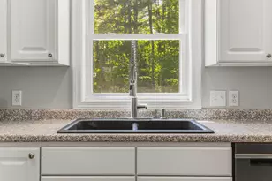 137 Ash Swamp Rd, Newmarket, NH 03857 - Photo 13