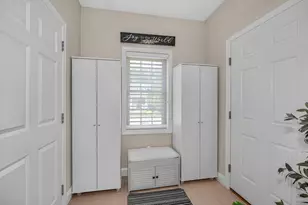 12 Dunstable Cir, Merrimack, NH 03054 - Photo 3