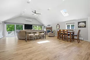 54 Schaefer Cir, Hudson, NH 03051 - Photo 15