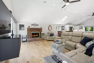 54 Schaefer Cir, Hudson, NH 03051 - Photo 17