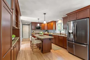 6 Bancroft St, Windham, NH 03087 - Photo 7