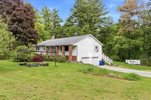 16 Glenwood Dr, Goffstown, NH 03045 - Photo 3