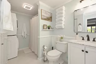 525 Abbott Farm Ln, Hudson, NH 03051 - Photo 5