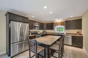 25 Penacook Rd, Sandown, NH 03873 - Photo 5