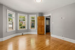22 Cottage St, Portsmouth, NH 03801 - Photo 13