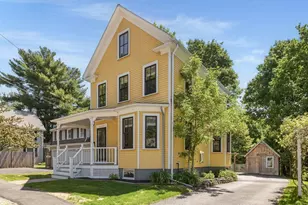 22 Cottage St, Portsmouth, NH 03801 - Photo 1