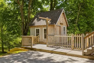 22 Cottage St, Portsmouth, NH 03801 - Photo 7