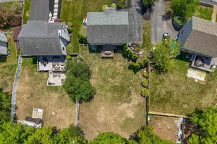 335 Wellington Hill Rd, Manchester, NH 03104 - Photo 35