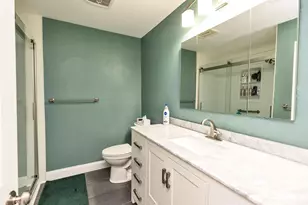 136 Fox Hollow Way, Manchester, NH 03104 - Photo 23