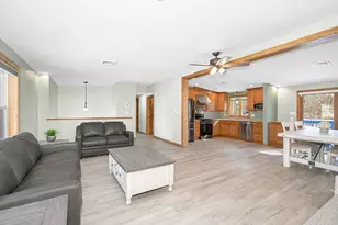17 Pine Cone Dr, Seabrook, NH 03874 - Photo 5