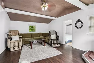 15 Hilda Ave, Derry, NH 03038 - Photo 13