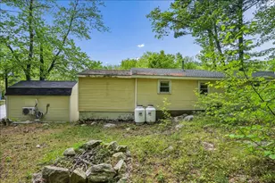 15 Hilda Ave, Derry, NH 03038 - Photo 33