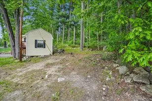 15 Hilda Ave, Derry, NH 03038 - Photo 31