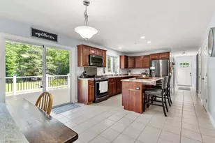 28 Rossdale Ln, Weare, NH 03281 - Photo 17