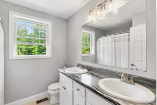 28 Rossdale Ln, Weare, NH 03281 - Photo 29