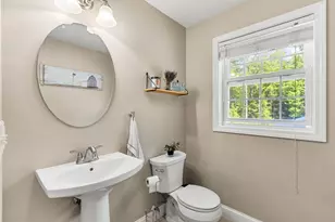 28 Rossdale Ln, Weare, NH 03281 - Photo 21