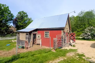 40 Old Deerfield Rd, Candia, NH 03034 - Photo 49