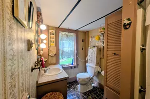 40 Old Deerfield Rd, Candia, NH 03034 - Photo 23