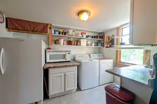 40 Old Deerfield Rd, Candia, NH 03034 - Photo 11