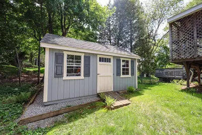 401 N Gate Road, Manchester, NH 03104 - Photo 9