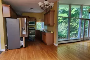 106 McLane Ln, Manchester, NH 03104 - Photo 15