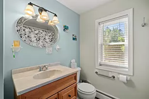 267 Cilley Rd, Manchester, NH 03103 - Photo 15