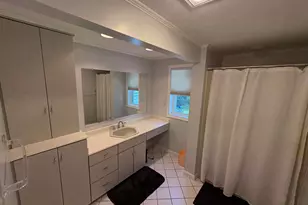 22 Deerwood Dr, Amherst, NH 03031 - Photo 37