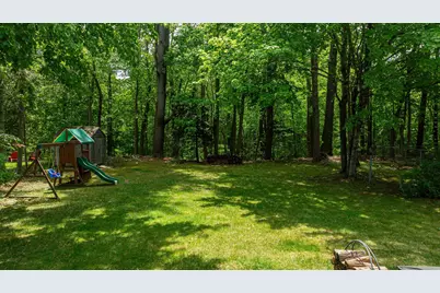 30 Broad Street, Rochester, NH 03867 - Photo 5