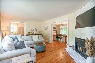 30 Broad St, Rochester, NH 03867 - Photo 11