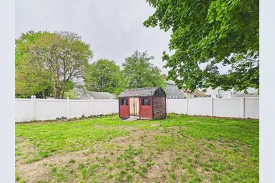 852 Clay Street, Manchester, NH 03103 - Photo 5
