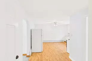 852 Clay St, Manchester, NH 03103 - Photo 23