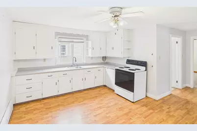 852 Clay Street, Manchester, NH 03103 - Photo 27