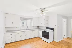 852 Clay St, Manchester, NH 03103 - Photo 27