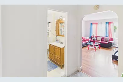 852 Clay Street, Manchester, NH 03103 - Photo 11