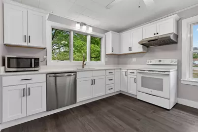 58 Lowell Road, Hudson, NH 03051 - Photo 3