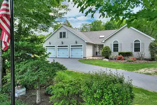 32 McIntosh Rd, Danville, NH 03819 - Photo 3