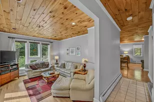 34 Sunrise Cir, Plymouth, NH 03264 - Photo 9