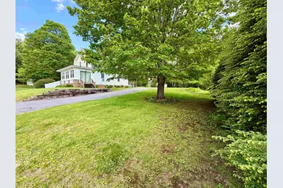17 Dartmouth Street, Claremont, NH 03743 - Photo 3