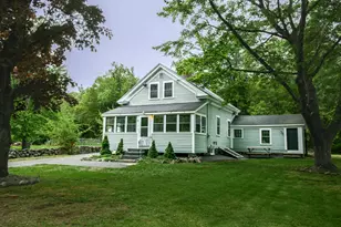 98 Haverhill Rd, Salem, NH 03079 - Photo 3
