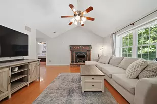 2 Ben Cir, Goffstown, NH 03045 - Photo 5