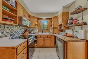 25 Portland St, Lancaster, NH 03584 - Photo 9