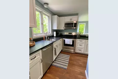 40 Hampton Court, Laconia, NH 03246 - Photo 11