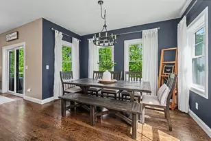 7 Valerie Ln, Derry, NH 03038 - Photo 13