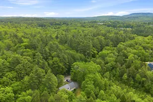 36 Church St, Deerfield, NH 03037 - Photo 37