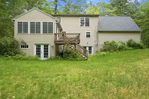 36 Church St, Deerfield, NH 03037 - Photo 37