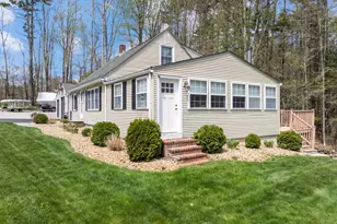 12 Brookhurst Ln E, Meredith, NH 03253 - Photo 3