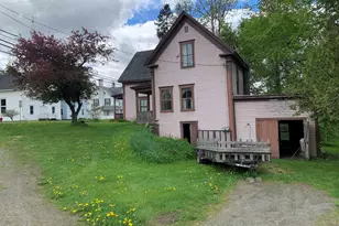 885 Washington St, Stewartstown, NH 03597 - Photo 3