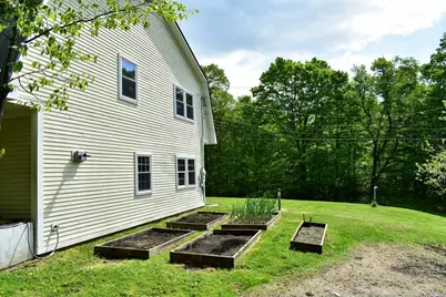 60 Hampshire Hill Road, Worcester,  05682 - Photo 27